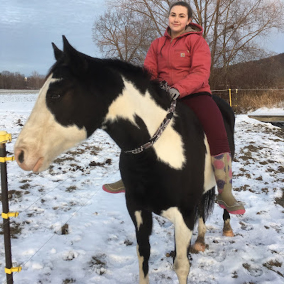 Meet your Posher, Julia - Picture 1 of 1